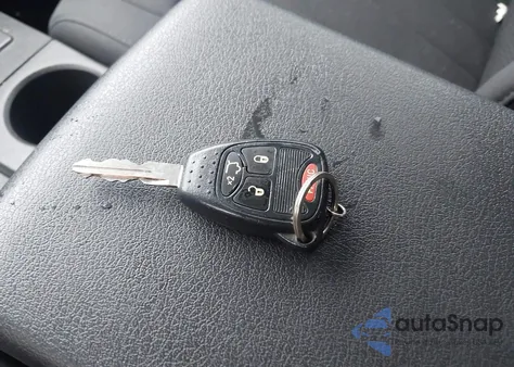 2011 Jeep Liberty Sport from USA, damaged, VIN 1J4PN2GK1BW526134